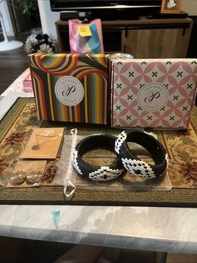 Plunder Black and White Woven Bangle Set